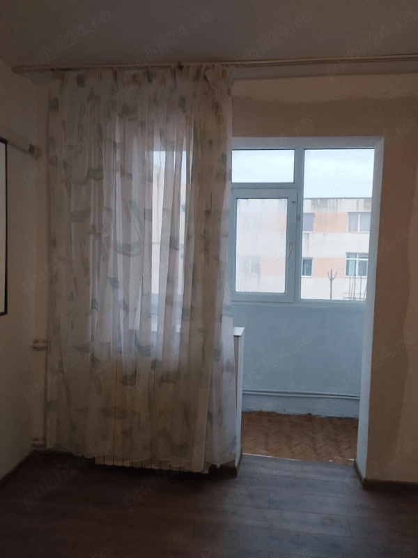 Vând apartament 2 camere — fotografia 1