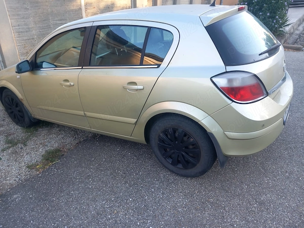 vand opel astra , an 2004, diesel, 198000 km