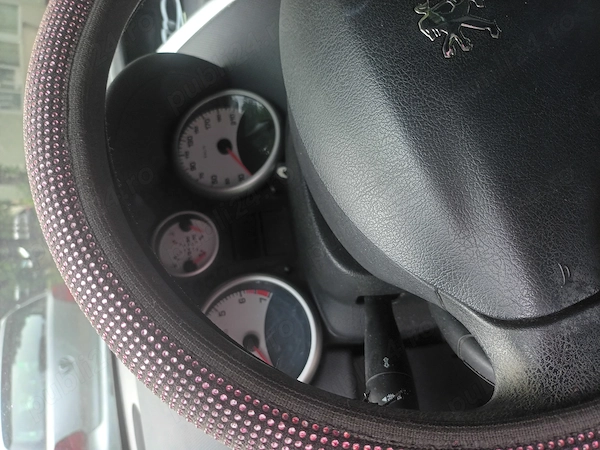 PEUGEOT 207 2008 — imagine 7