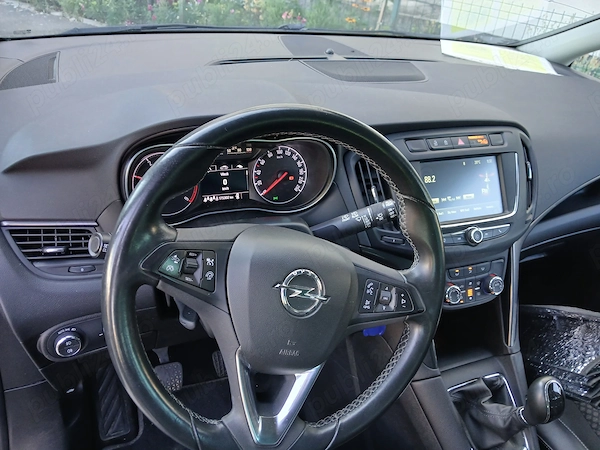OPEL Zafira 2017 — imagine 3