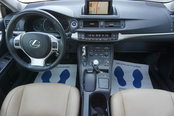 LEXUS CT 2012 — imagine 3