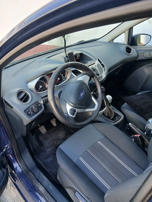 FORD Fiesta 2010 — imagine 3