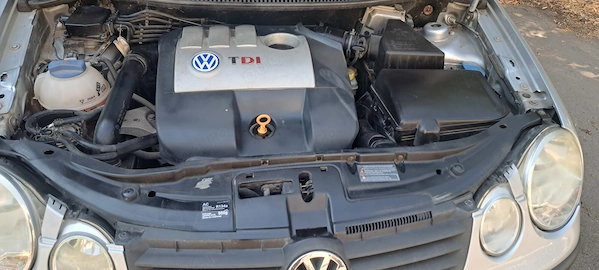 VOLKSWAGEN Polo 2003 — imagine 8