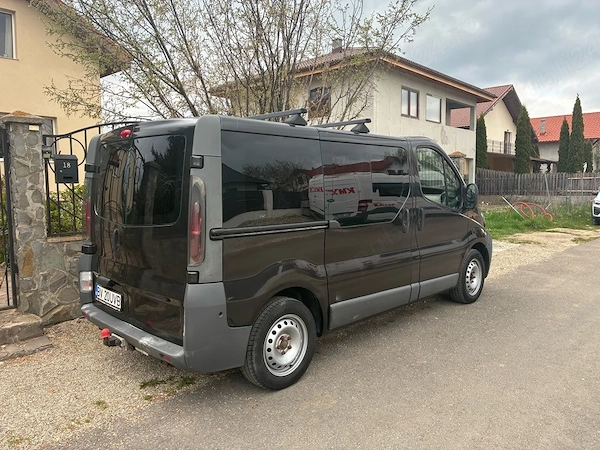 OPEL Vivaro 2004 — imagine 3