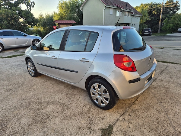 RENAULT Clio 2007 — imagine 3