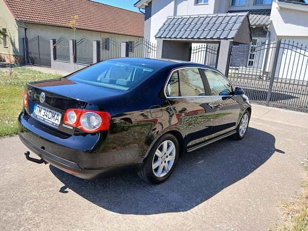 VOLKSWAGEN Jetta 2008 — imagine 9