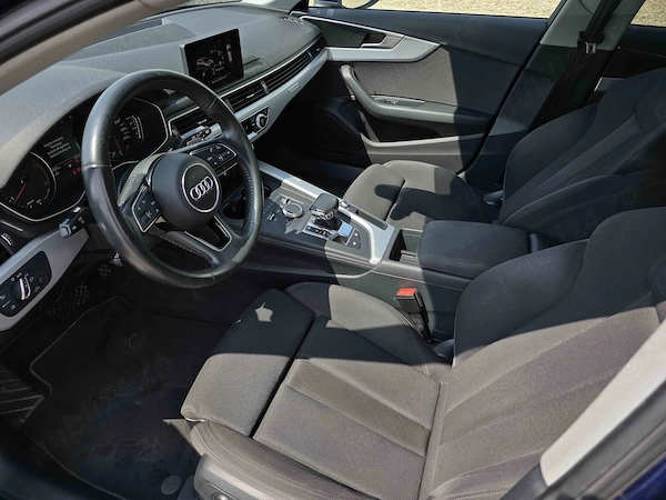 AUDI A4 2019 — imagine 8