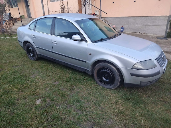 VOLKSWAGEN Passat 2002 — imagine 3