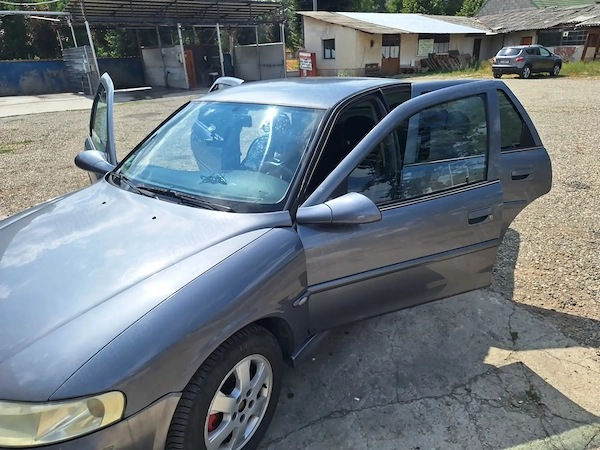 OPEL Vectra 2002 — imagine 3
