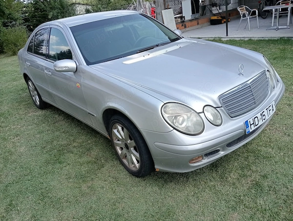 MERCEDES-BENZ E-Class 2004 — imagine 2