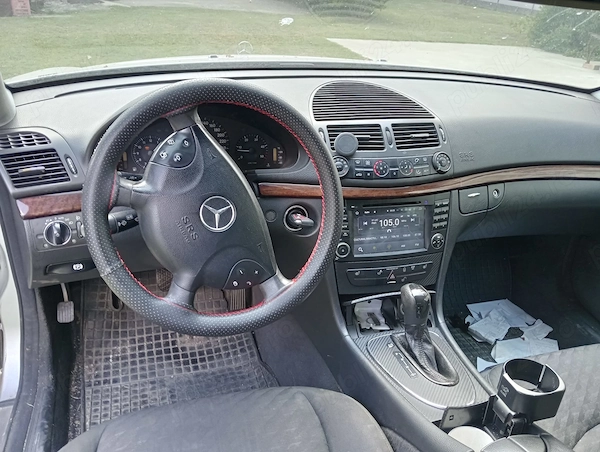 MERCEDES-BENZ E-Class 2004 — imagine 7