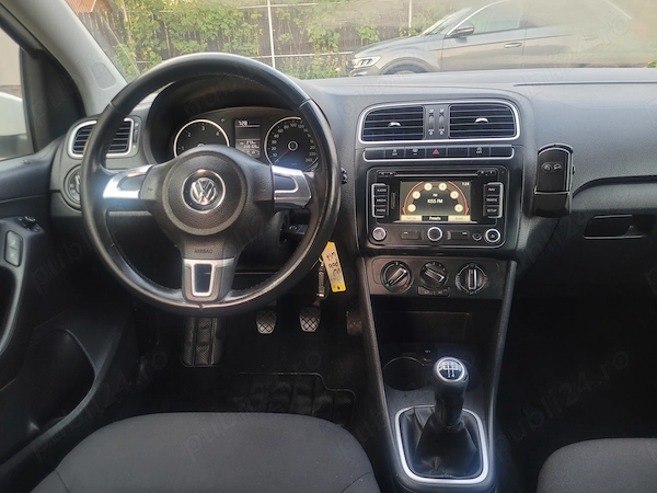 VOLKSWAGEN Polo 2013 — imagine 5