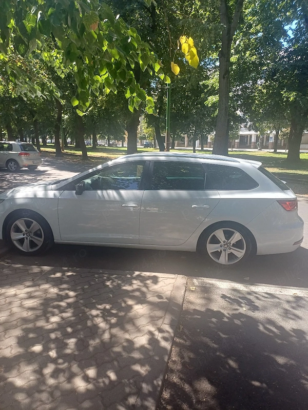 SEAT Leon 2014 — imagine 3