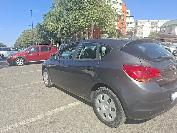 OPEL Astra 2010 — imagine 3