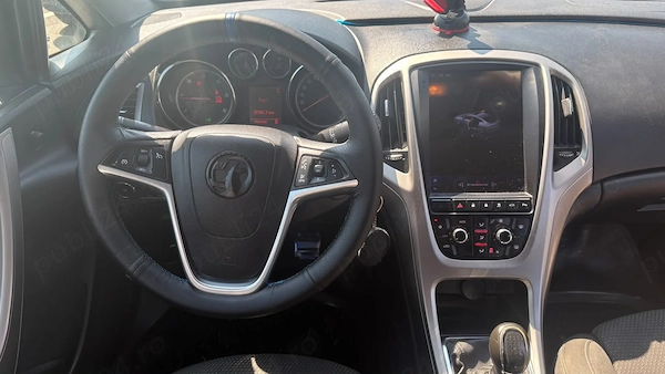 OPEL Astra 2010 — imagine 4
