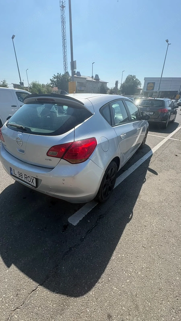 OPEL Astra 2010 — imagine 2