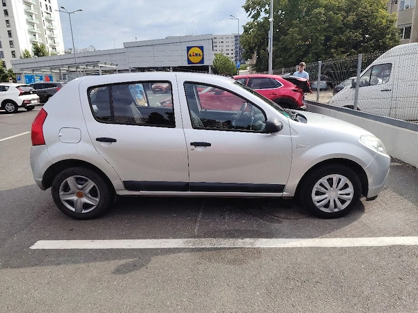 DACIA Sandero 2010 — imagine 2