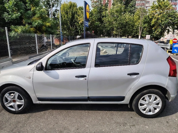 DACIA Sandero 2010 — imagine 4