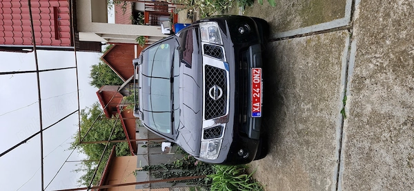 NISSAN Navara