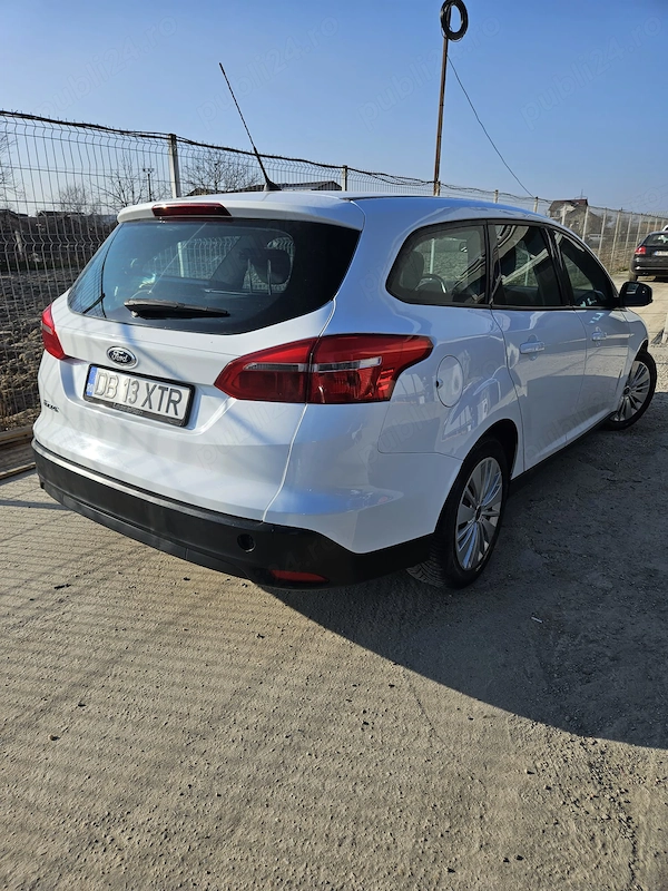 FORD Focus 2015 — imagine 4