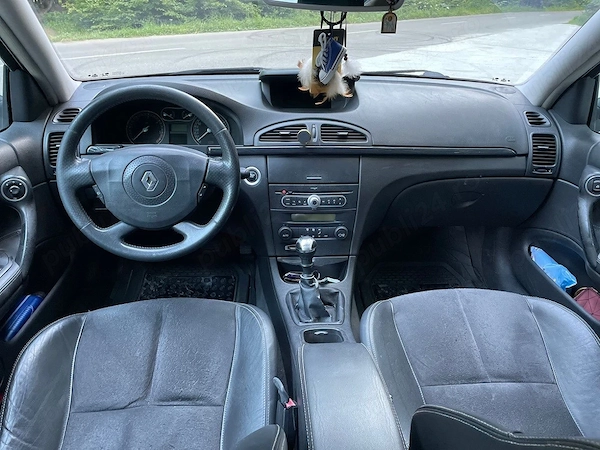 RENAULT Laguna