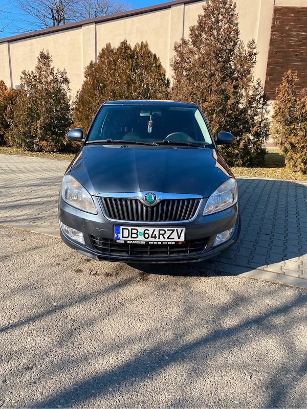 SKODA Fabia 2011 — imagine 4