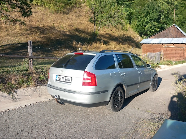 SKODA Octavia 2008 — imagine 2
