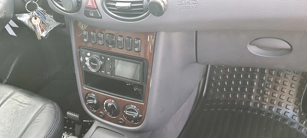 MERCEDES-BENZ A-Class 2002 — imagine 5