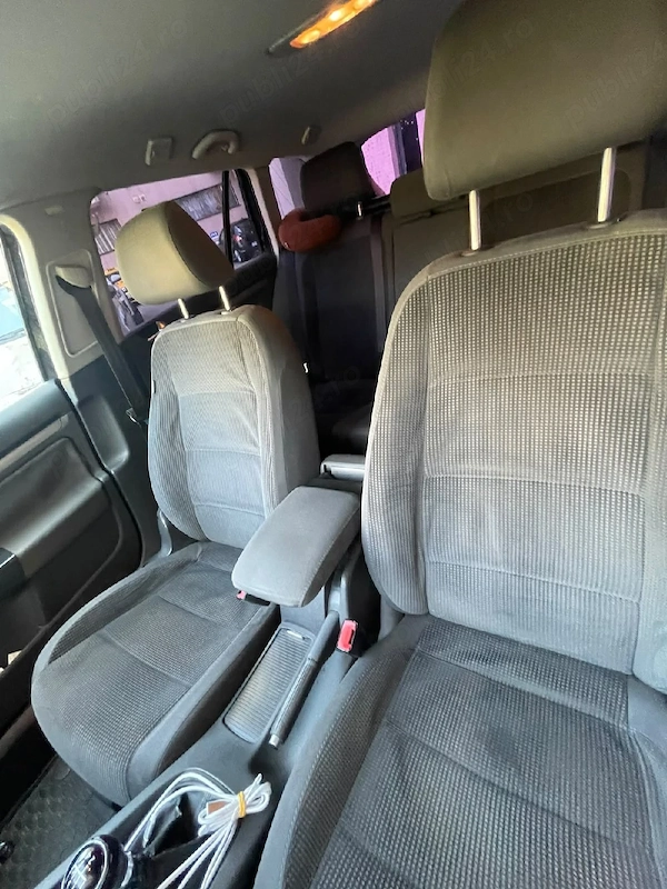 VOLKSWAGEN Golf 2009 — imagine 9