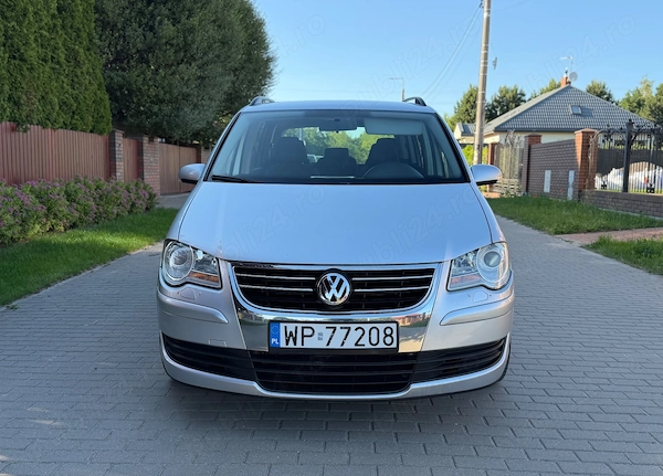 VOLKSWAGEN Touran 2008 — imagine 9