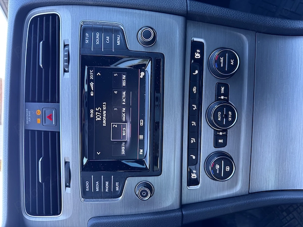 VOLKSWAGEN Golf 2014 — imagine 5