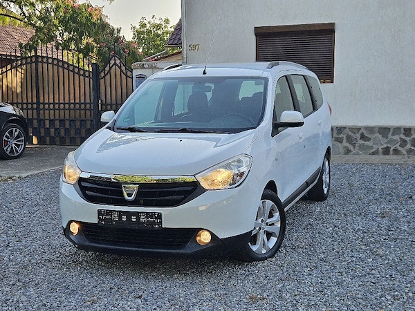 acia Lodgy -Anul 2014- 1.2 (Benzină), 115 Cai, 7 Locuri, Euro 5