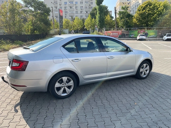 SKODA Octavia 2019 — imagine 2
