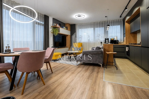 Apartament de lux cu 3 camere, 2 bai, in Torontalului — fotografia 3