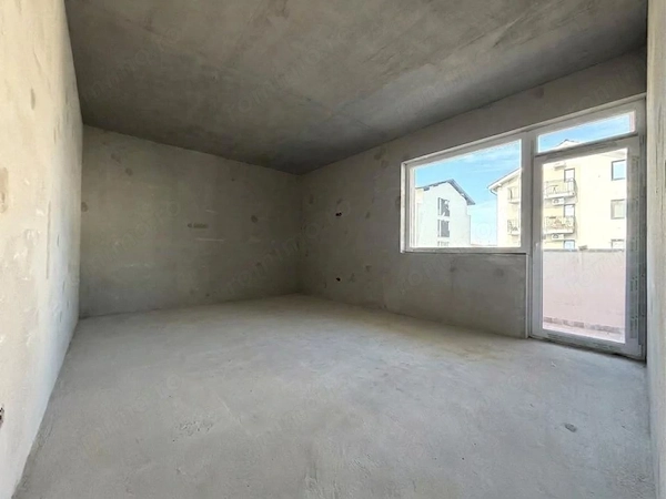 Apartament cu 2 camere, decomandat, 53 mp utili, balcon 6mp - Giroc — fotografia 3