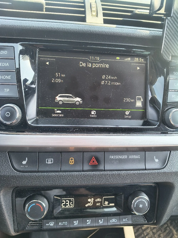 SKODA Fabia 2015 — imagine 5
