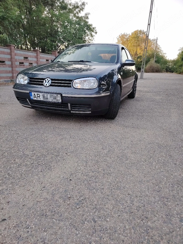 VOLKSWAGEN Golf 2002 — imagine 4