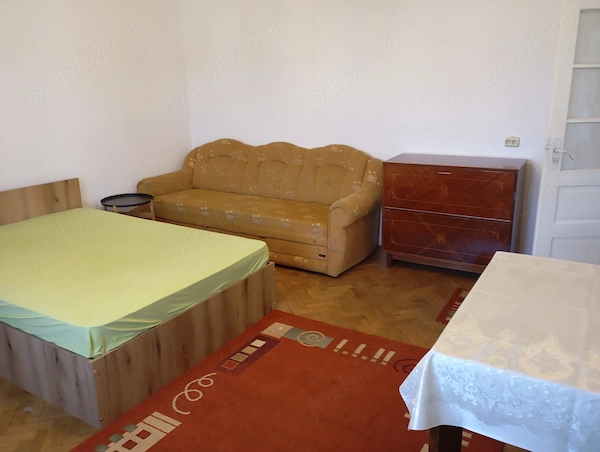 Dau in chirie aparatment la casa ,zona Andrei Muresanu Cluj Napoca — fotografia 1