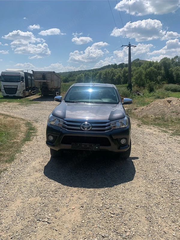 TOYOTA Hilux 2018 — imagine 4
