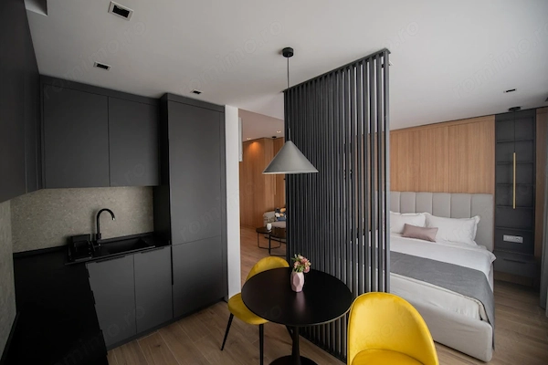 Studio de lux ultramodern centrul Constanței termen lung — fotografia 3