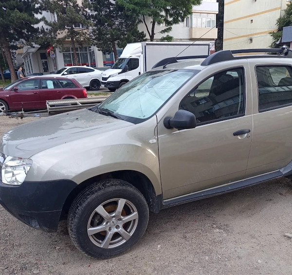 DACIA Duster 2013 — imagine 4