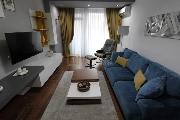 City of Mara, mobilat modern, loc de parcare subteran — fotografia 3