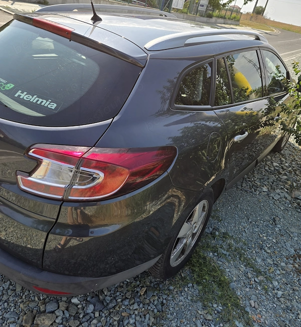 RENAULT Megane 2011 — imagine 7