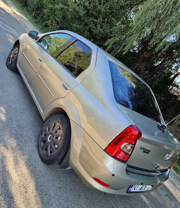 DACIA Logan 2010 — imagine 3