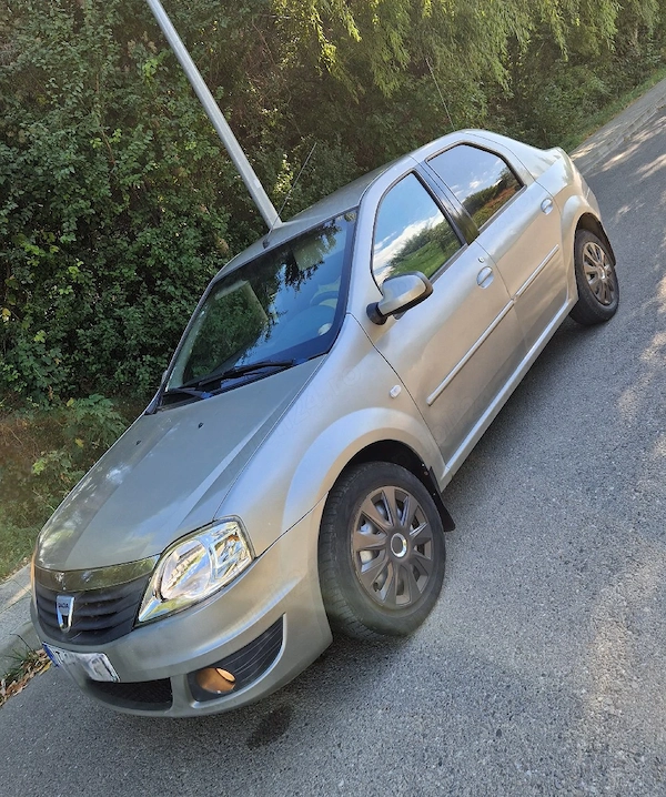 DACIA Logan 2010 — imagine 4