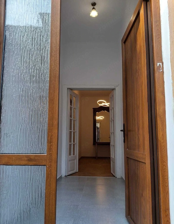 Apartament 2 camere de vânzare, vilă, parter, curte, încălzire în pardoseală — fotografia 2