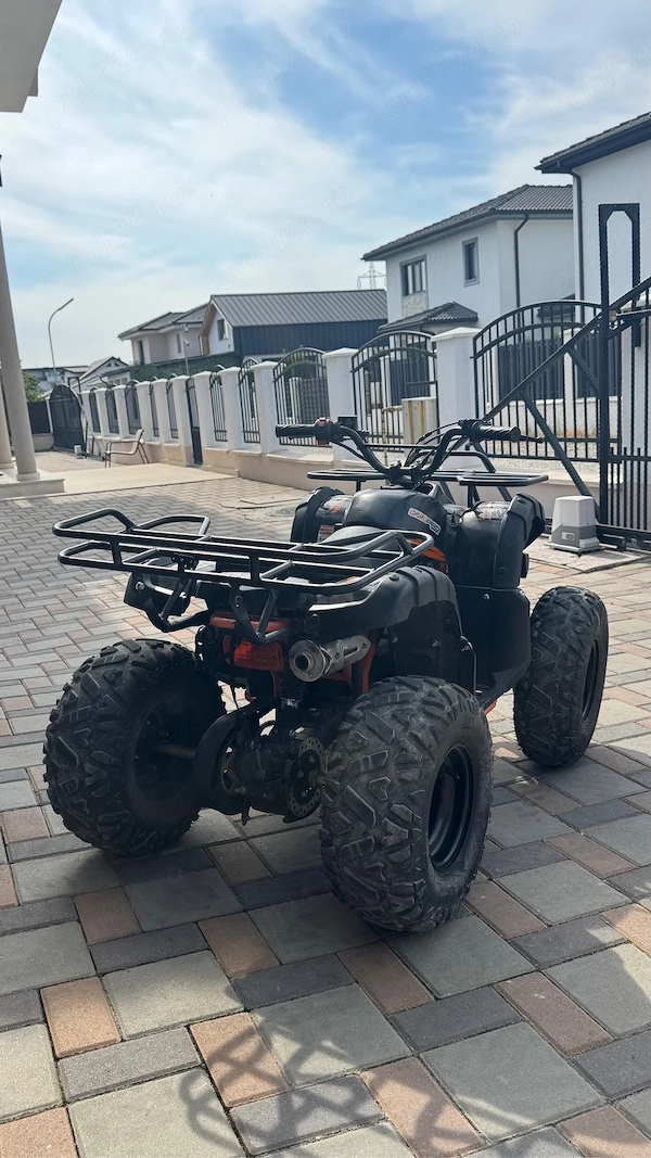 Vand atv 125cm cubi pentru copii cu varsta cuprinsa intre 8-12 ani