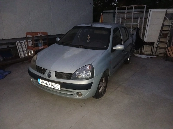 RENAULT Clio 2004 — imagine 3