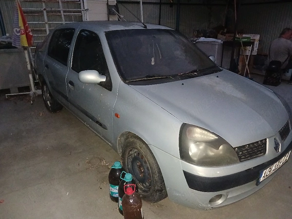RENAULT Clio