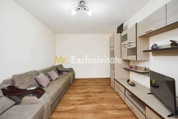 Apartament Mioveni , etajul 2 , decomandat ! — fotografia 3
